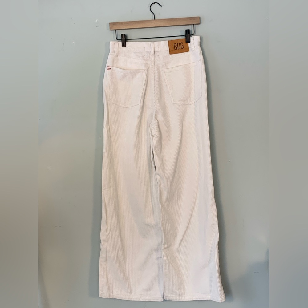 BDG Y2K Urban Outfitters White Corduroy High & Wide Leg Cotton Flare Pants 28
